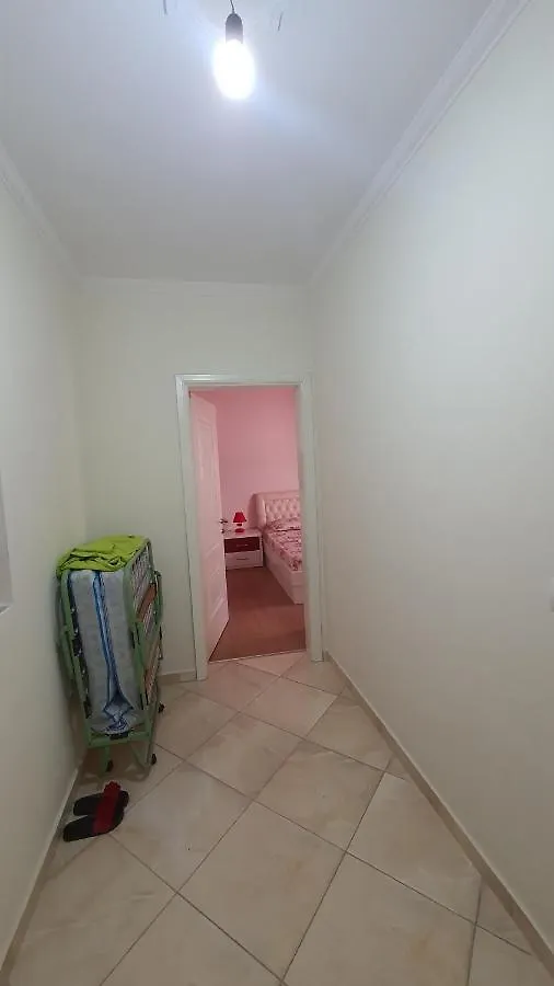 Klindi Apartaments Pogradec 0*,  Albania